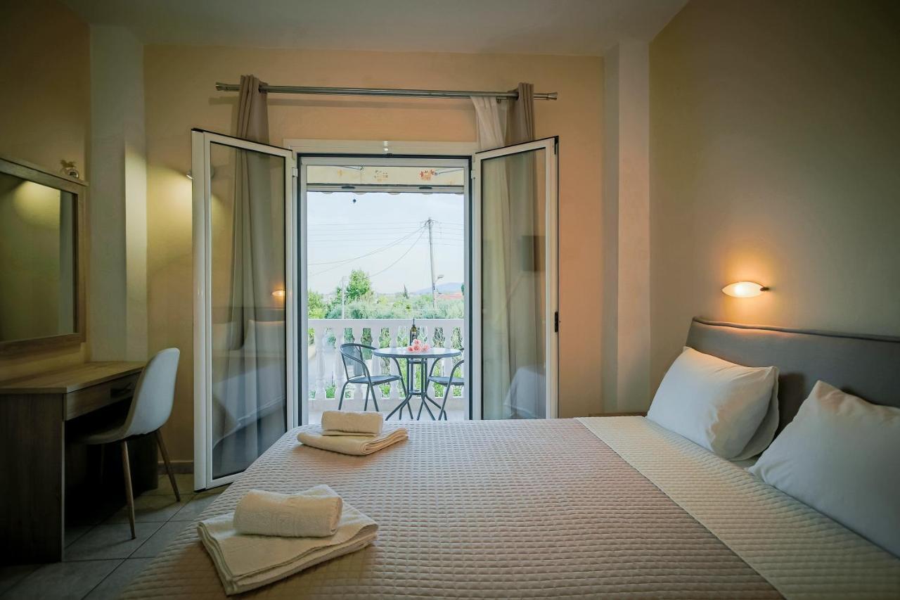 Yria Ntn Apartment Vanato