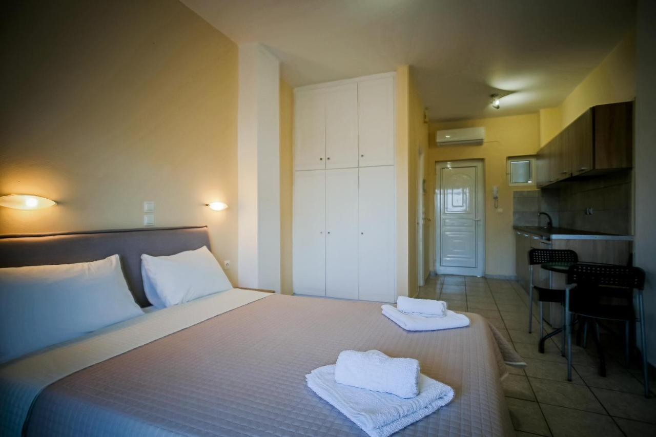 Yria Ntn Apartment Vanato